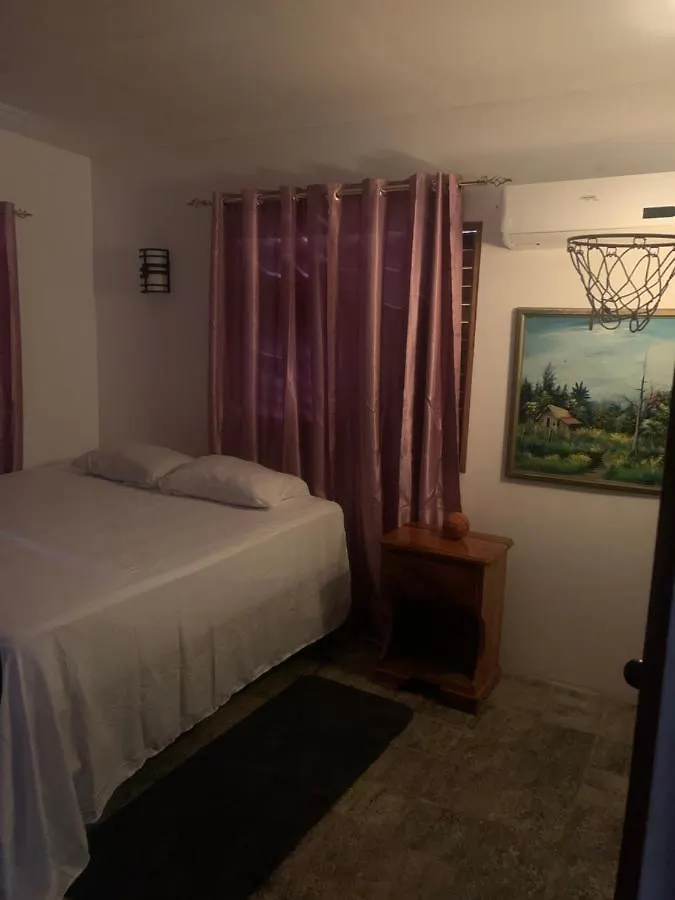 Skipper'S Beach Villa Negril Jamaica